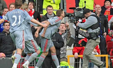 inglaterra_liverpool_manchester_2009_efe366x222