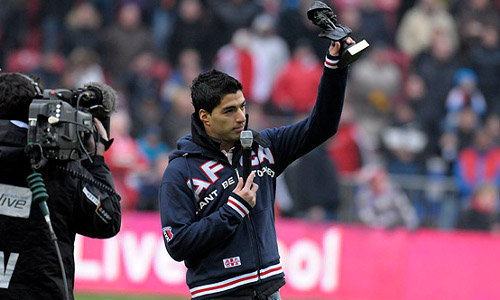 Luis says goodbye to the fans