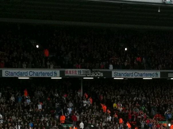 mufc-19-anfield
