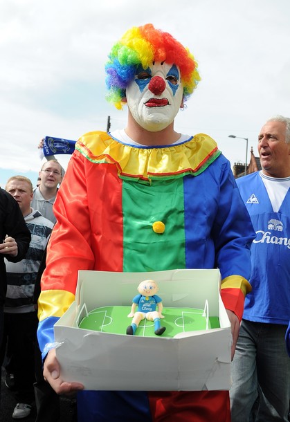 Everton v Aston Villa - Premier League