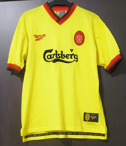 1997-1998 (away) Liverpool kit