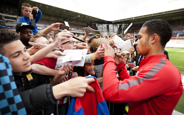 depay psv