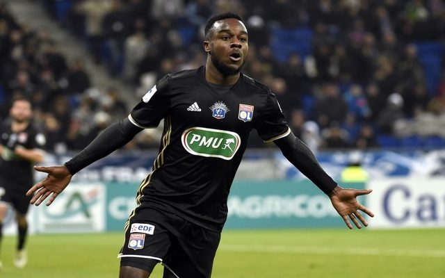 Maxwel Cornet, Lyon