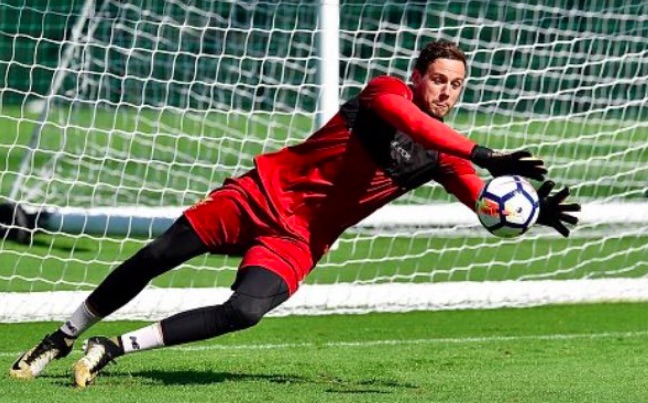 Danny Ward