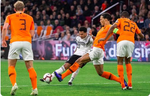 Serge Gnabry, Virgil van Dijk