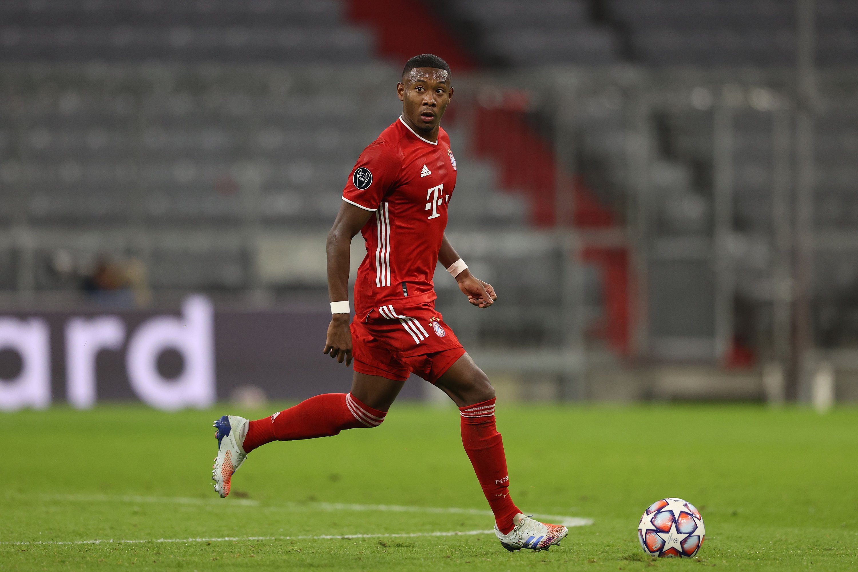 David Alaba, Liverpool, Falk