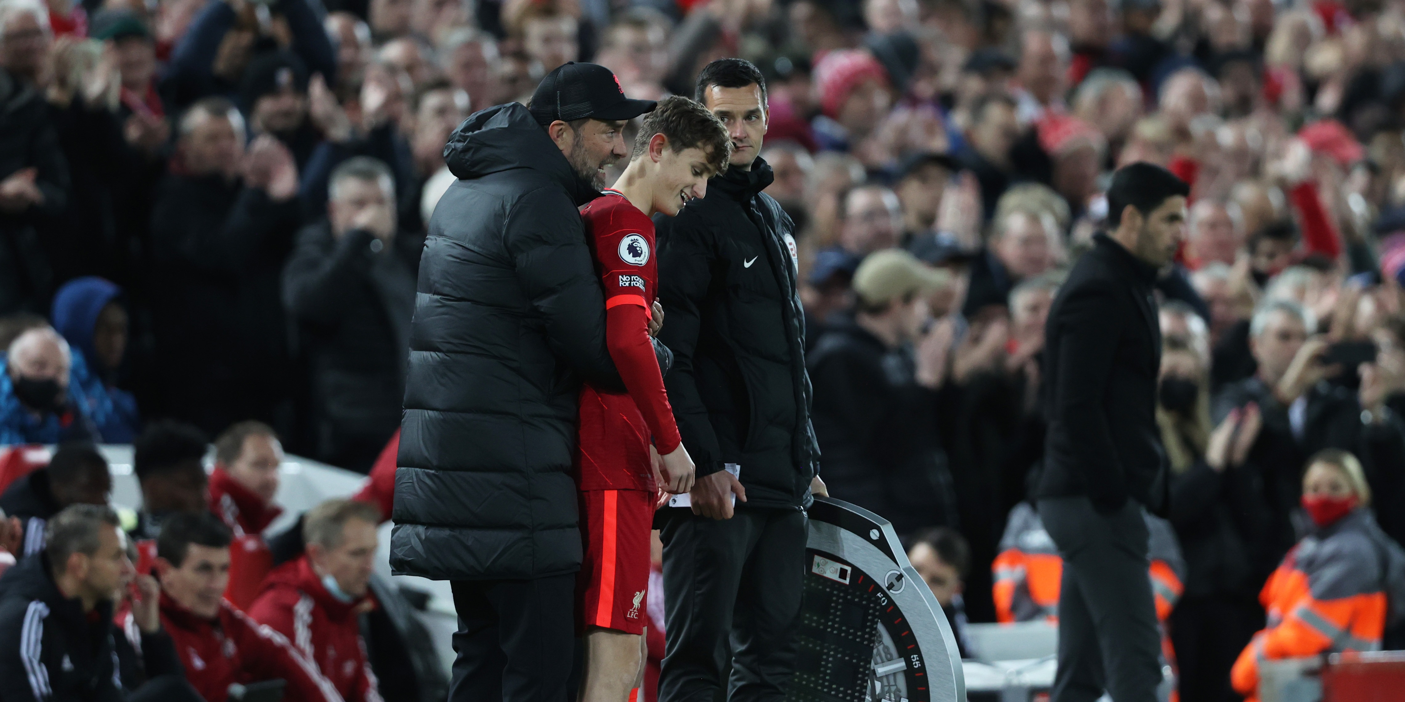 Morton, Klopp, Liverpool, Minamino
