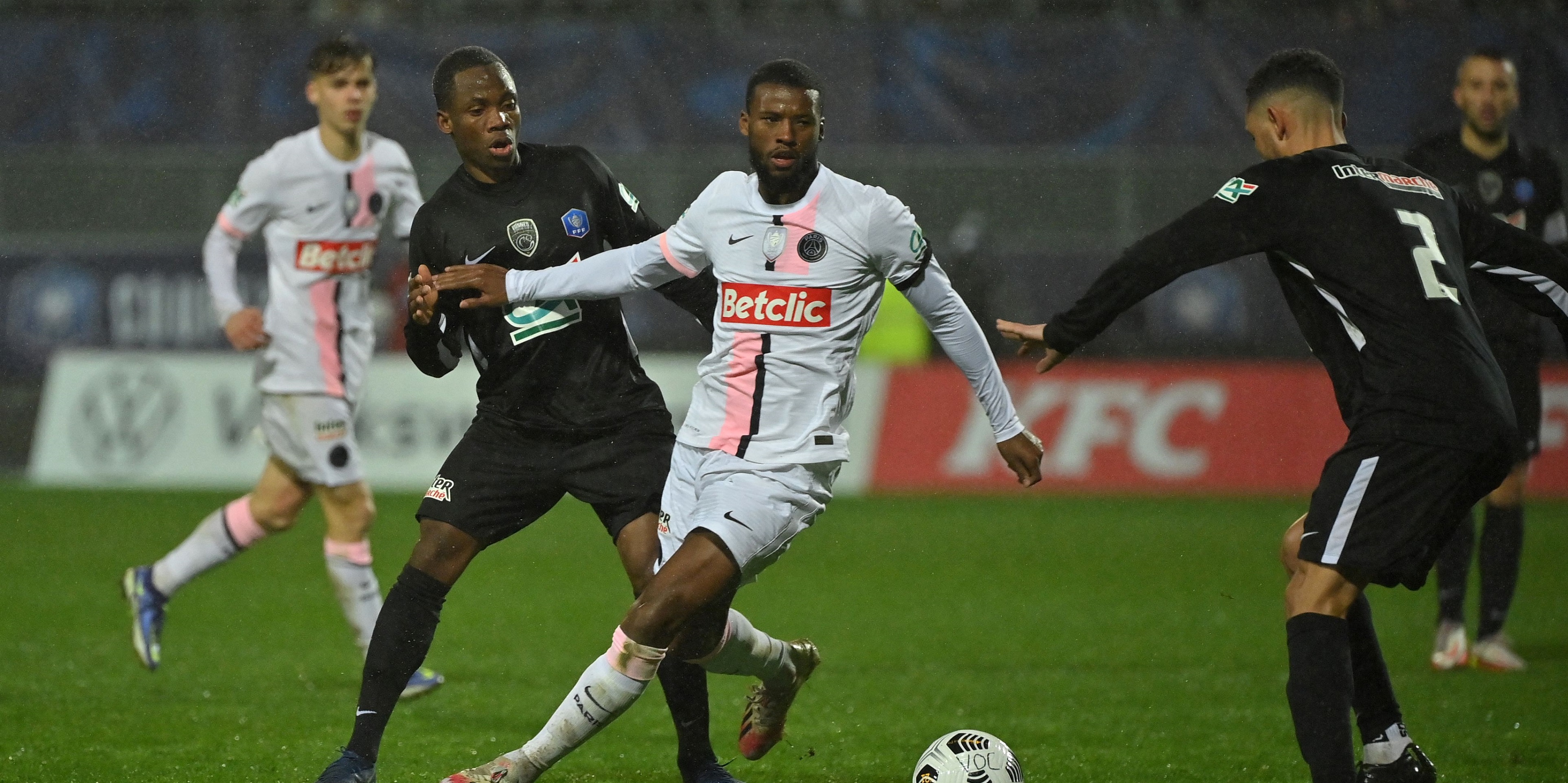 Wijnaldum, Petit