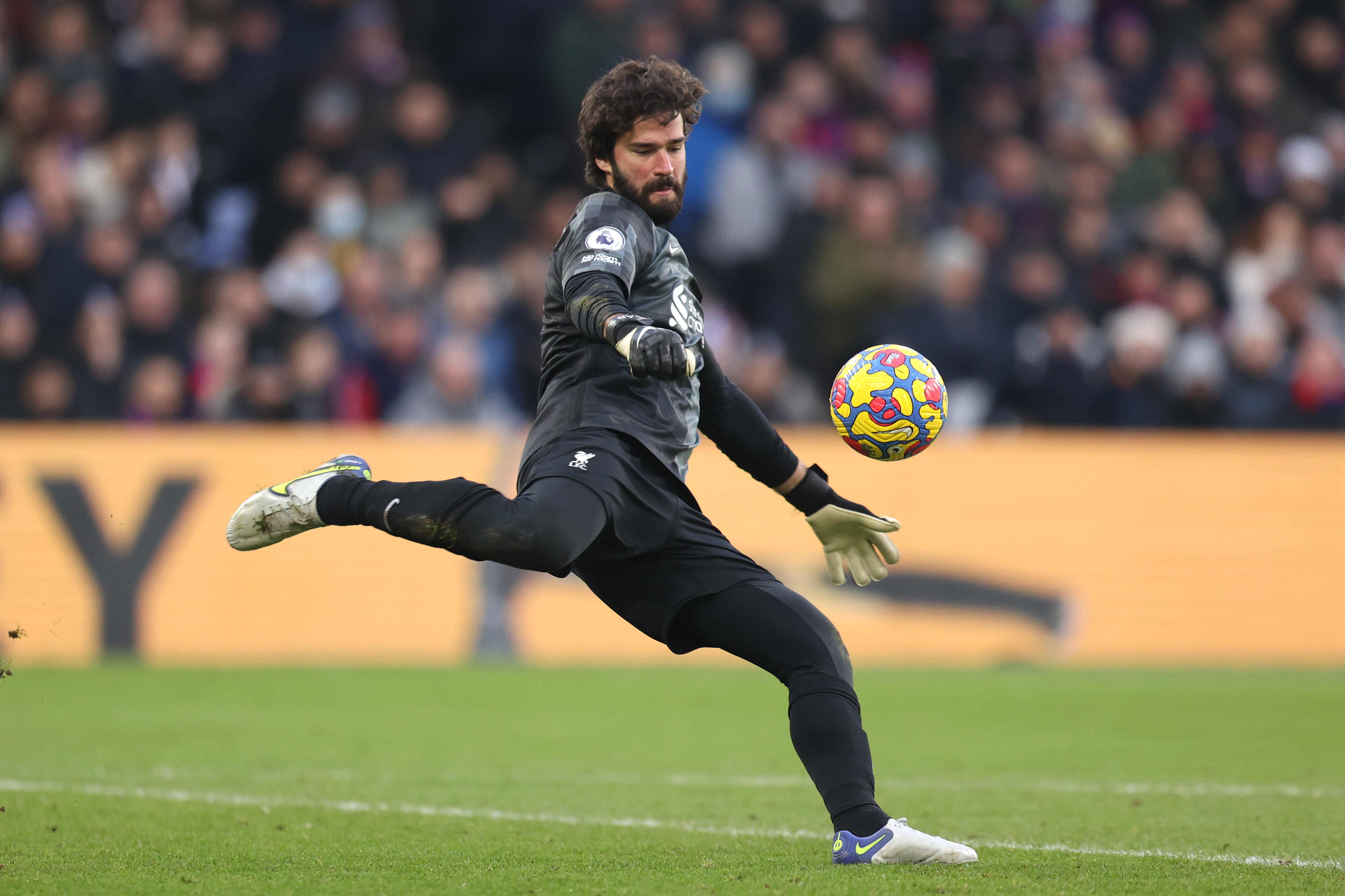 ‘Another exceptional performance’ – BBC pundit highlights importance of Liverpool star after victory over Crystal Palace