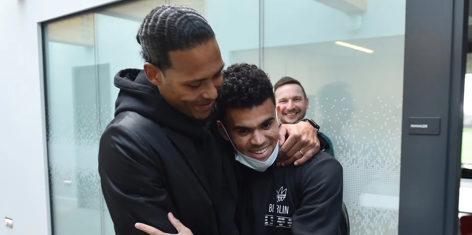 Van Dijk, Diaz