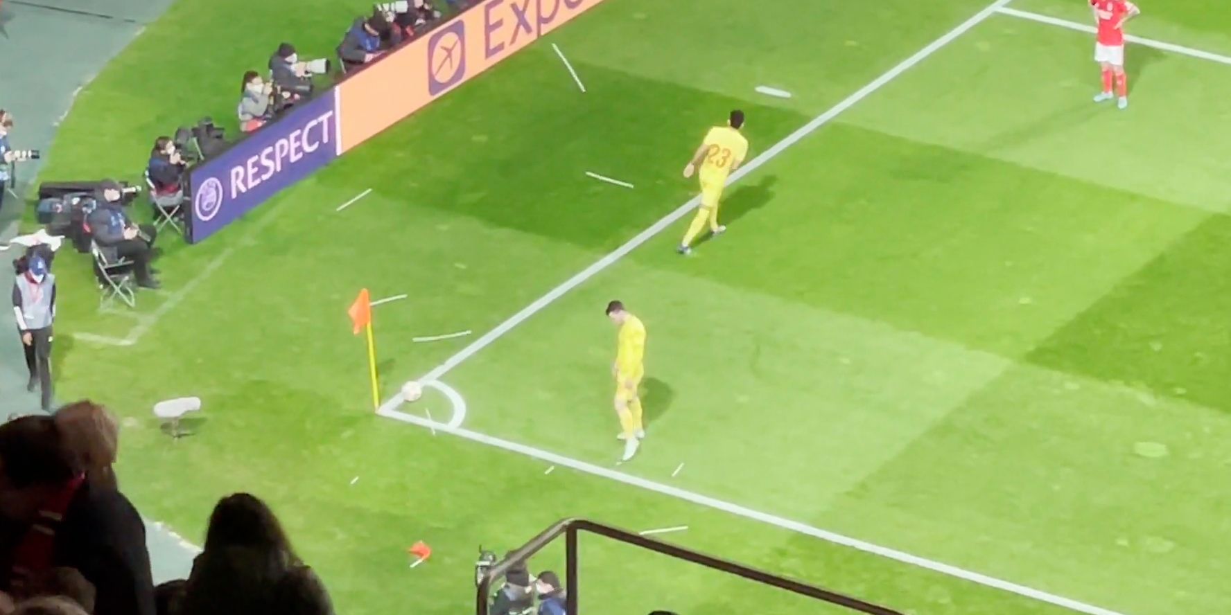 Robertson, Diaz, Benfica