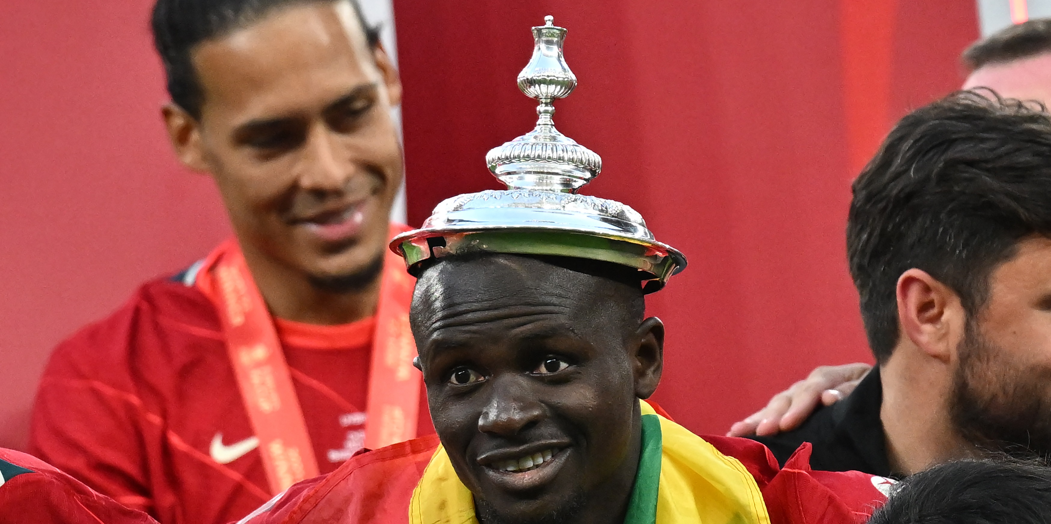 Mane, Romano