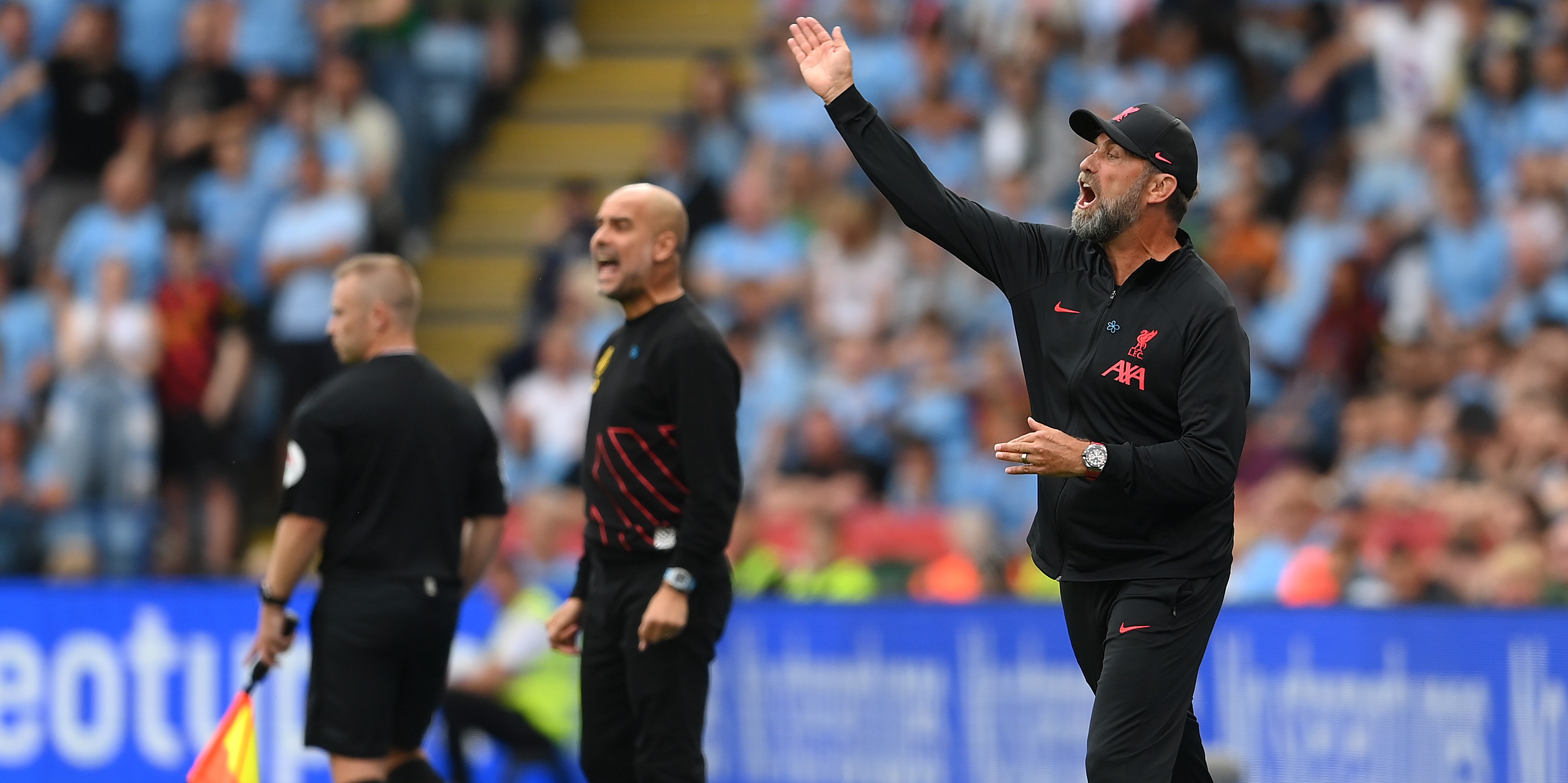 Supercomputer predicts 12-point gap between Liverpool & Man City by end of PL season