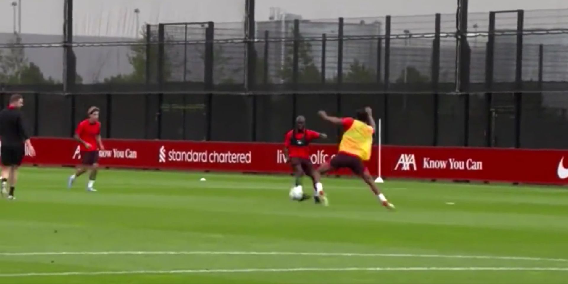 Keita, Elliott