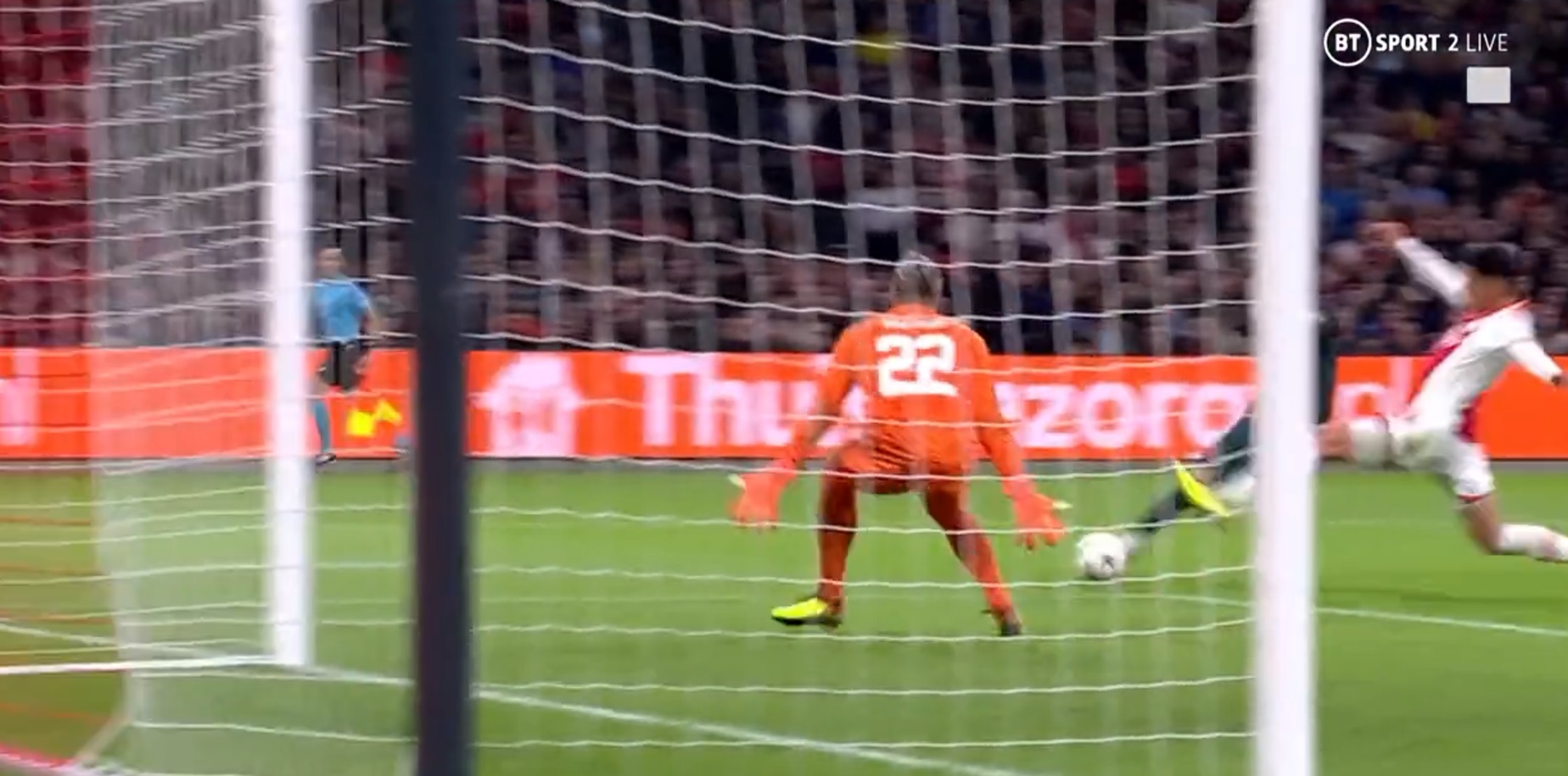 Elliott, Salah, Liverpool