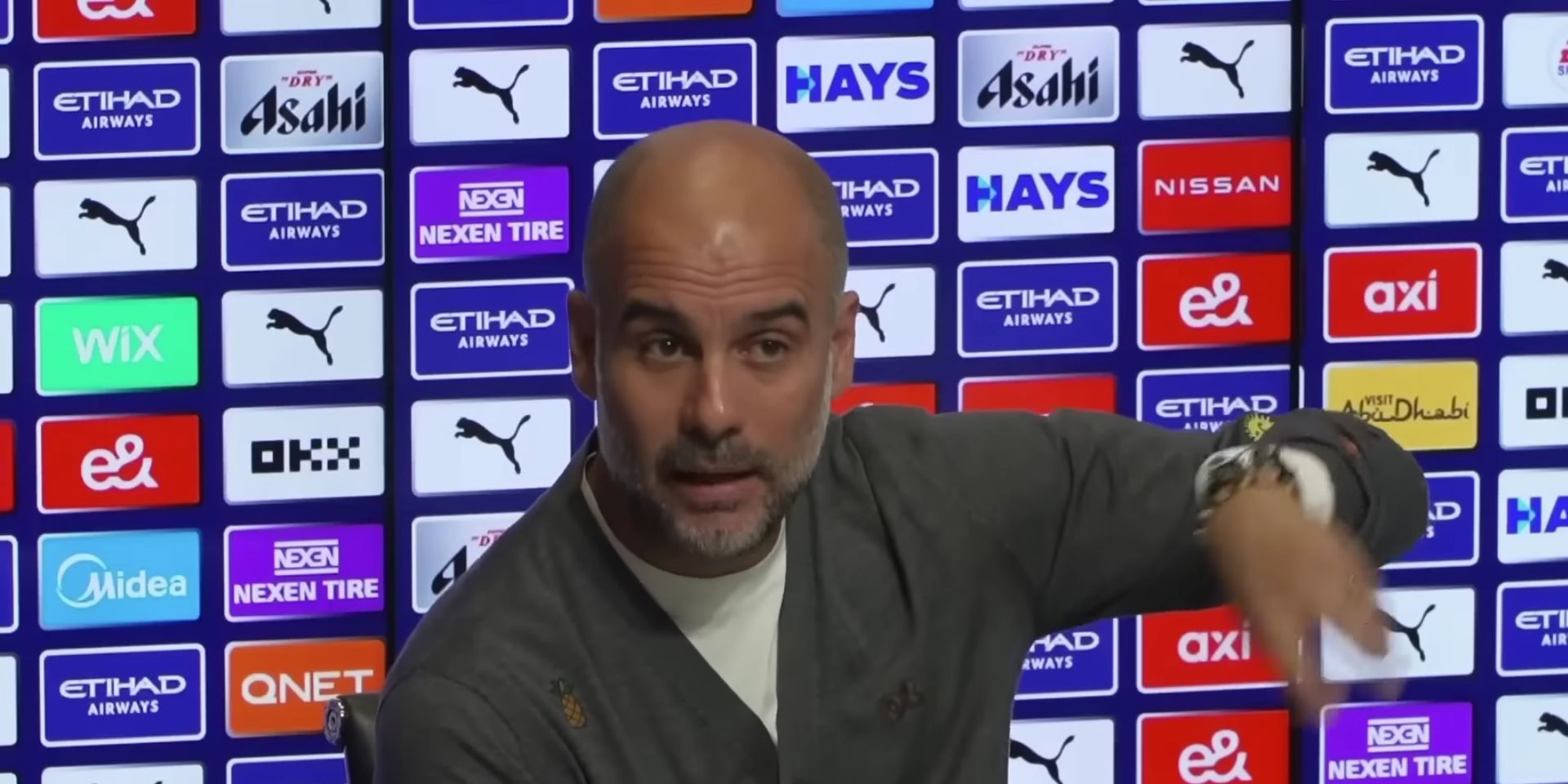 Guardiola, City, Walker, Stones, Phillips