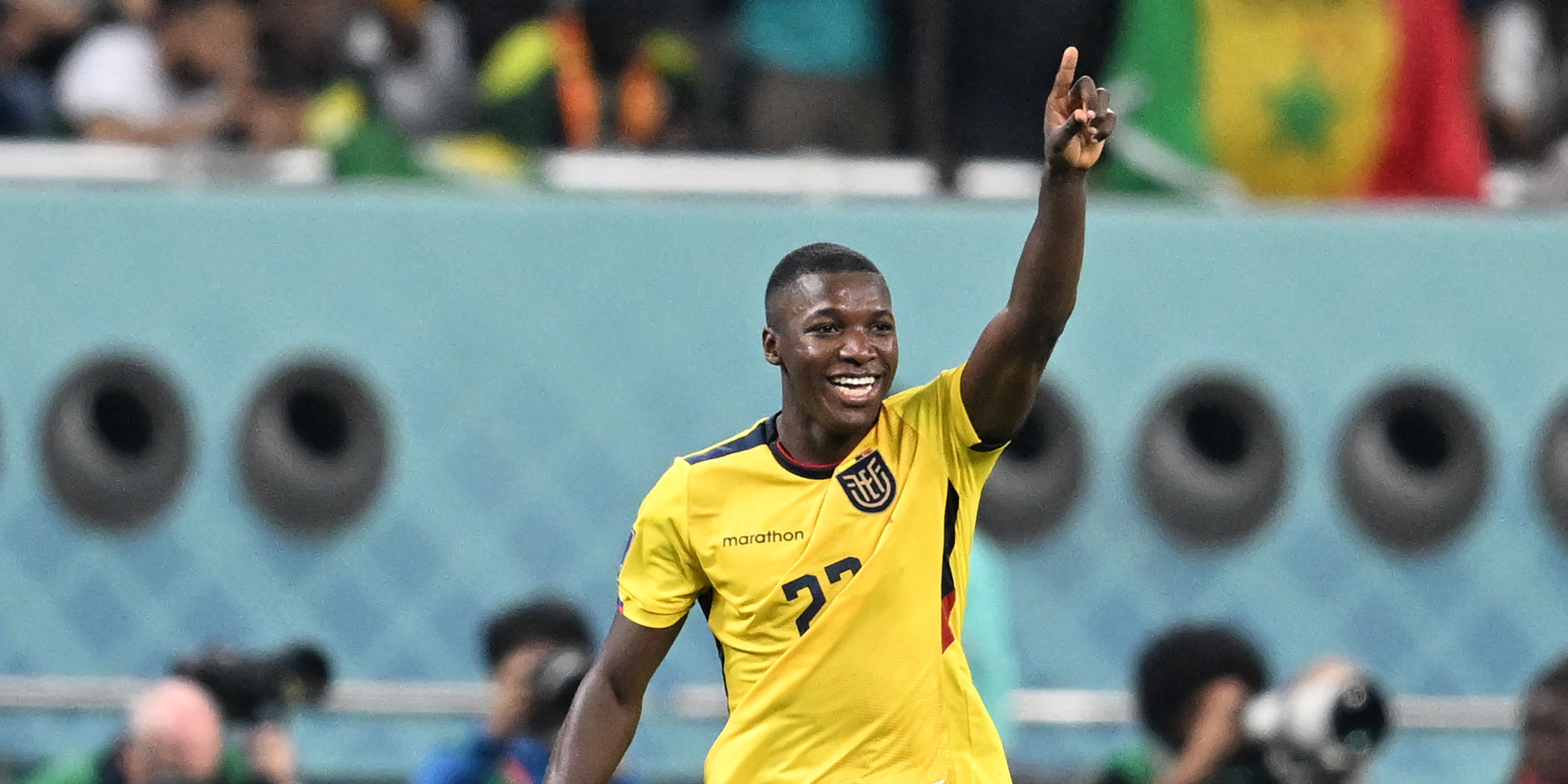 ‘Actively exploring signing…’ – Ben Jacobs drops transfer update as Liverpool learn Moises Caicedo price-tag