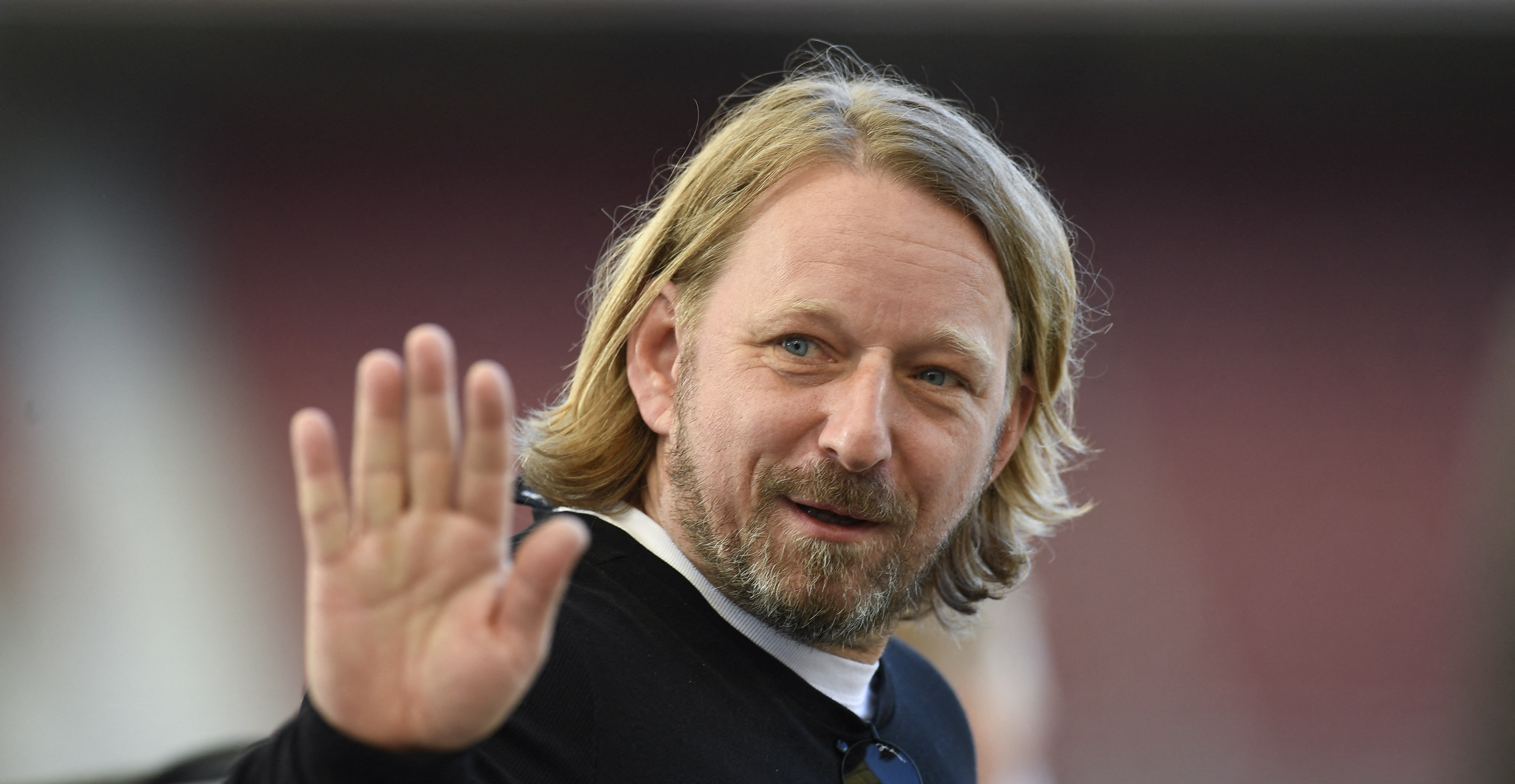 Mislintat, Ward