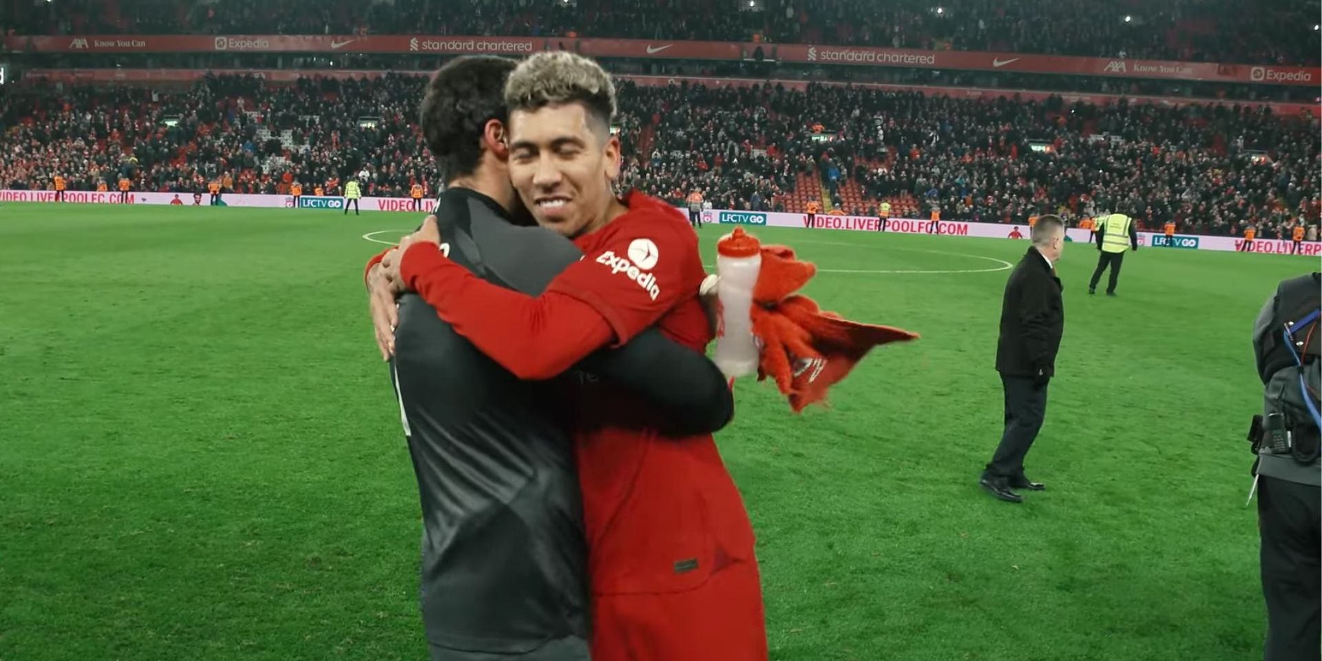 Alisson, Firmino
