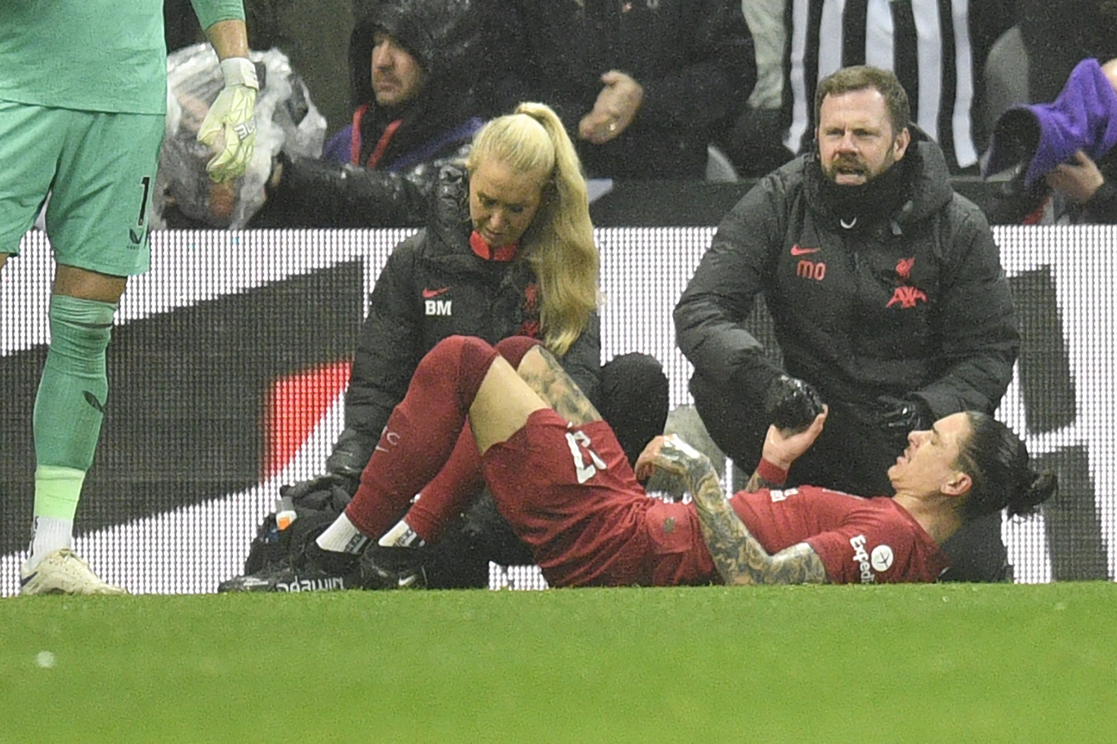 Darwin Nunez shoulder injury update shared ahead of Real Madrid clash