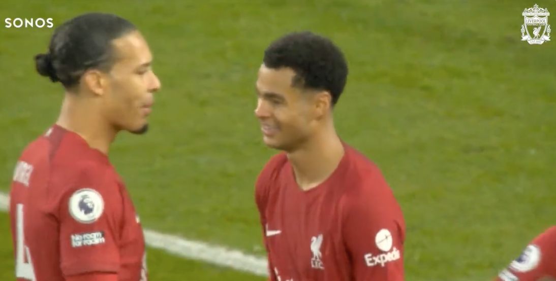 Liverpool, van Dijk, Gakpo