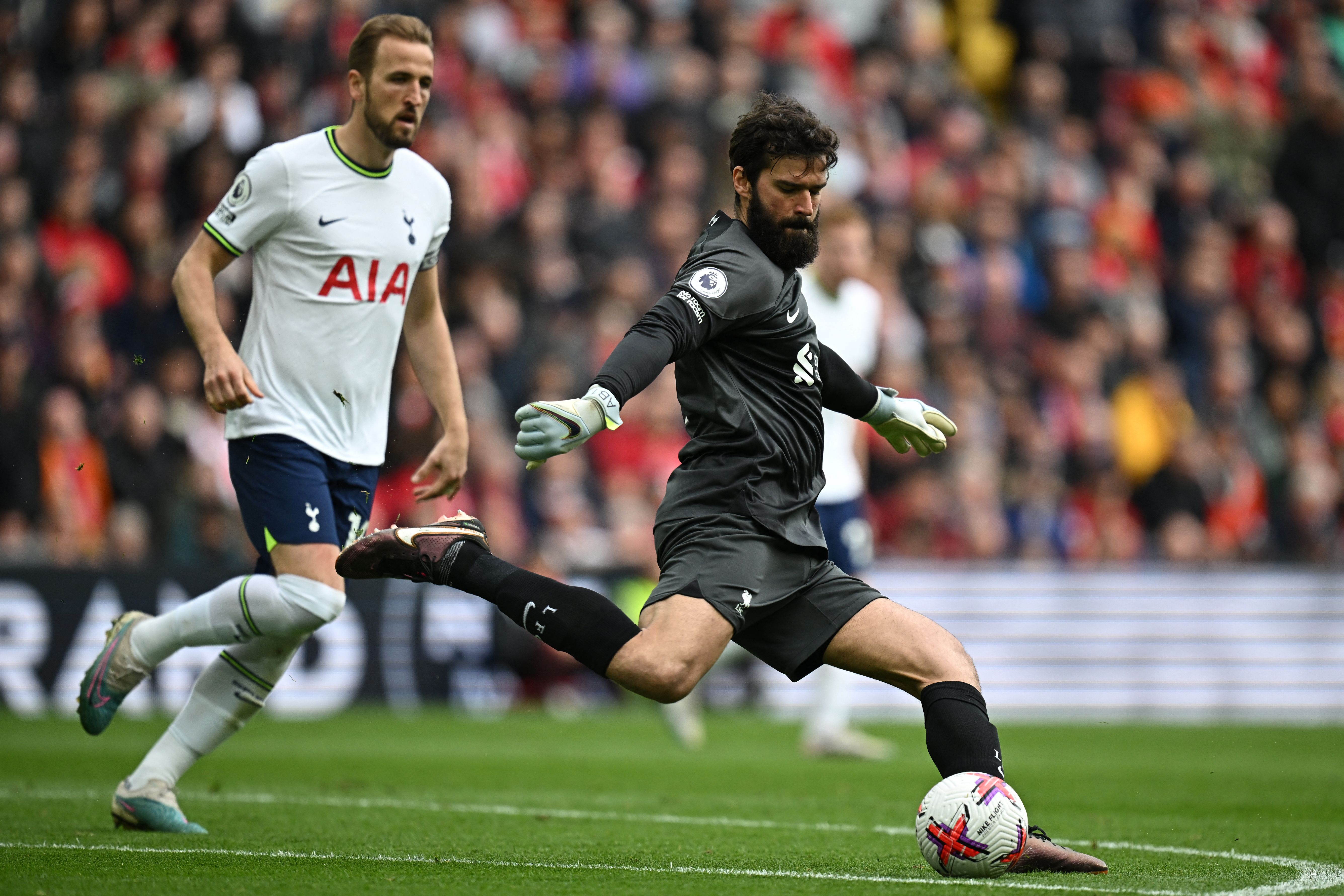 Alisson, Liverpool Alisson, Liverpool