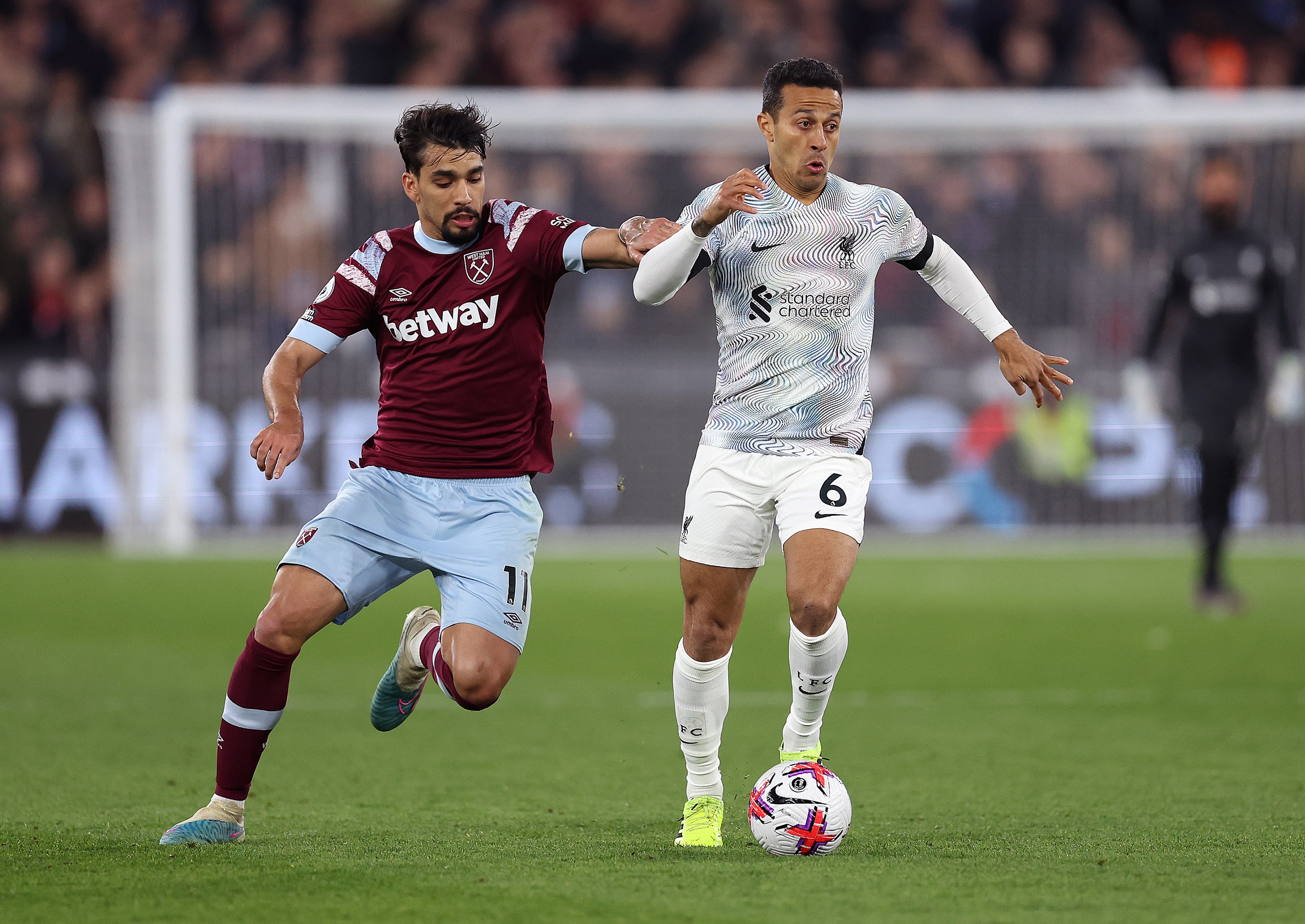Thiago Alcantara, Curtis Jones Thiago Alcantara, Curtis Jones