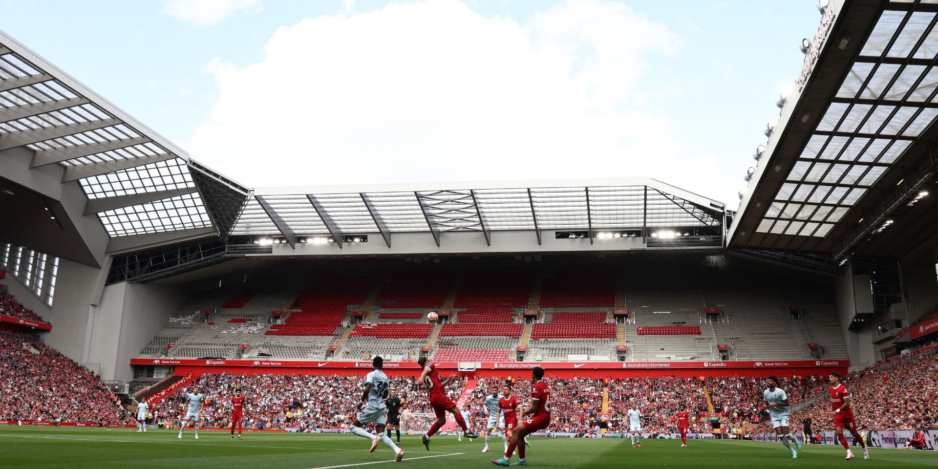 Liverpool, Kone, Almeida