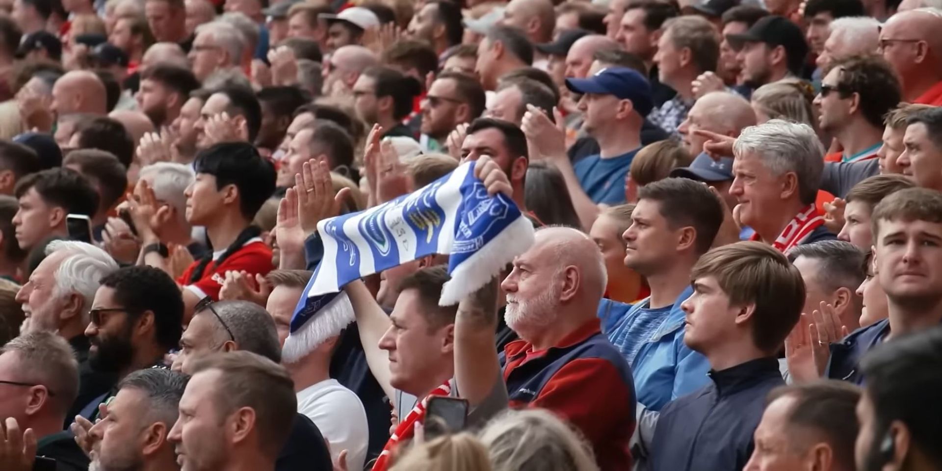 Liverpool, Everton, Anfield