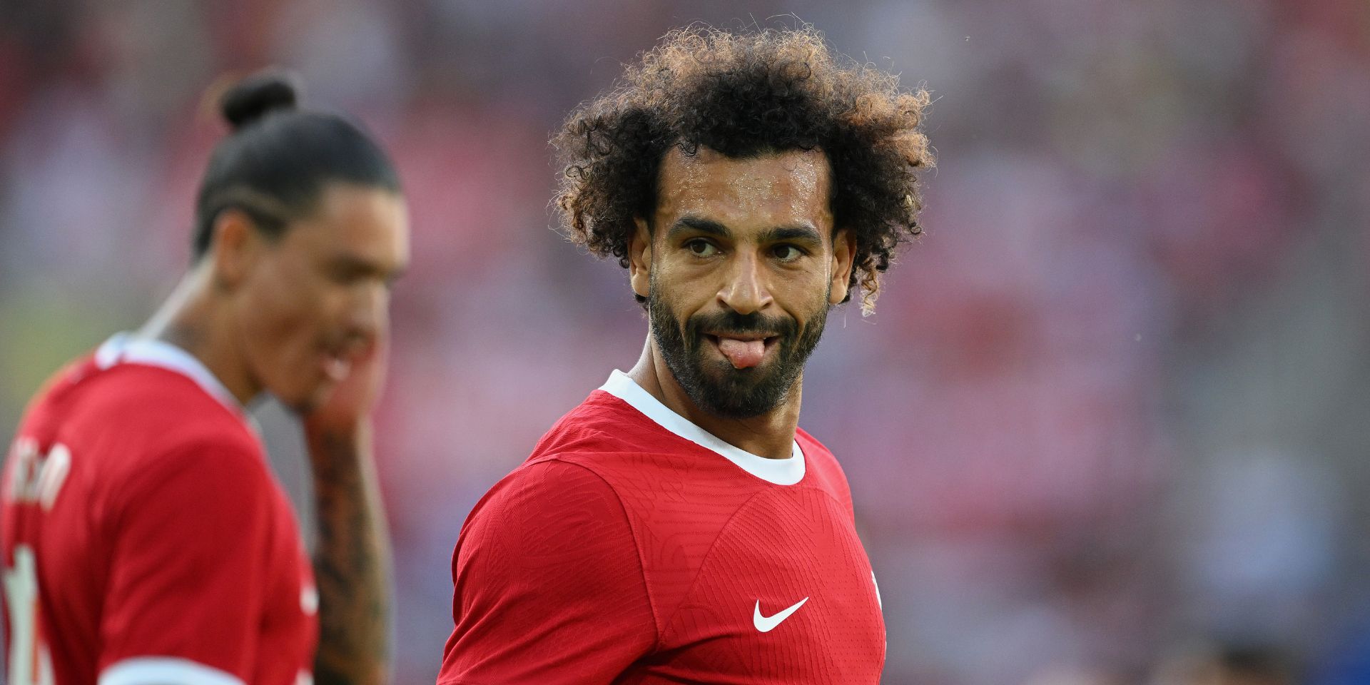 Salah, Issa, Saudi