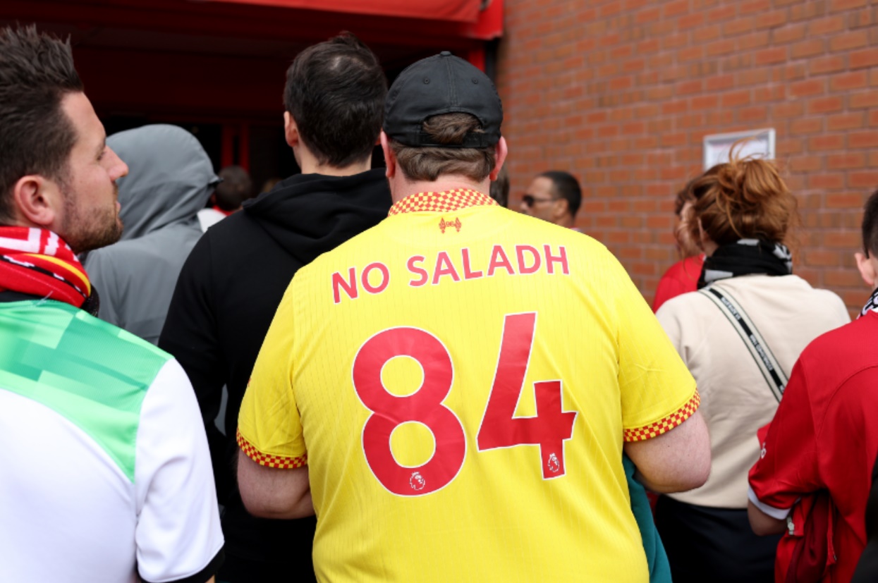 liverpool-name-shirts