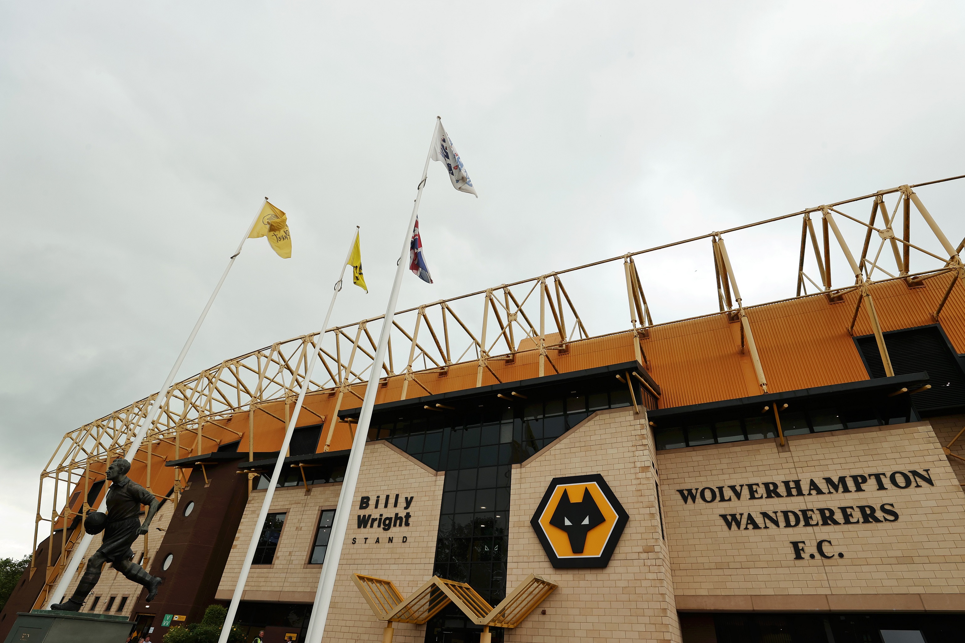 Liverpool, Wolves