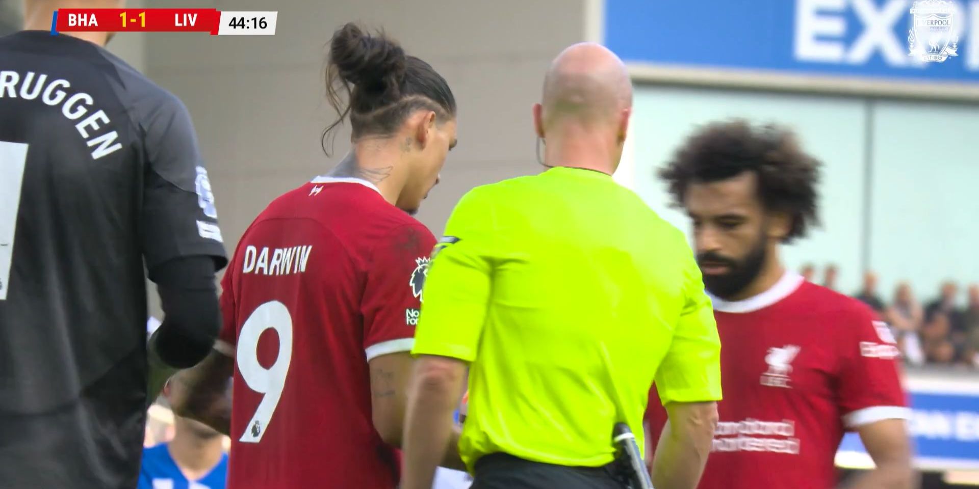 Nunez, Salah
