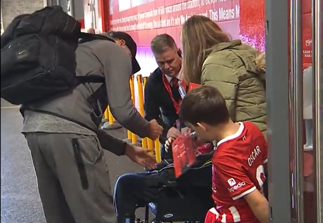 klopp-fan-wheelchair