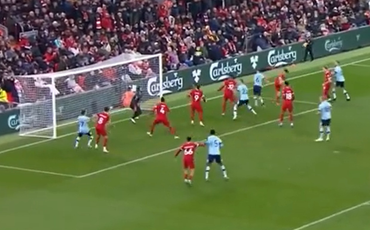 van-dijk-clearance