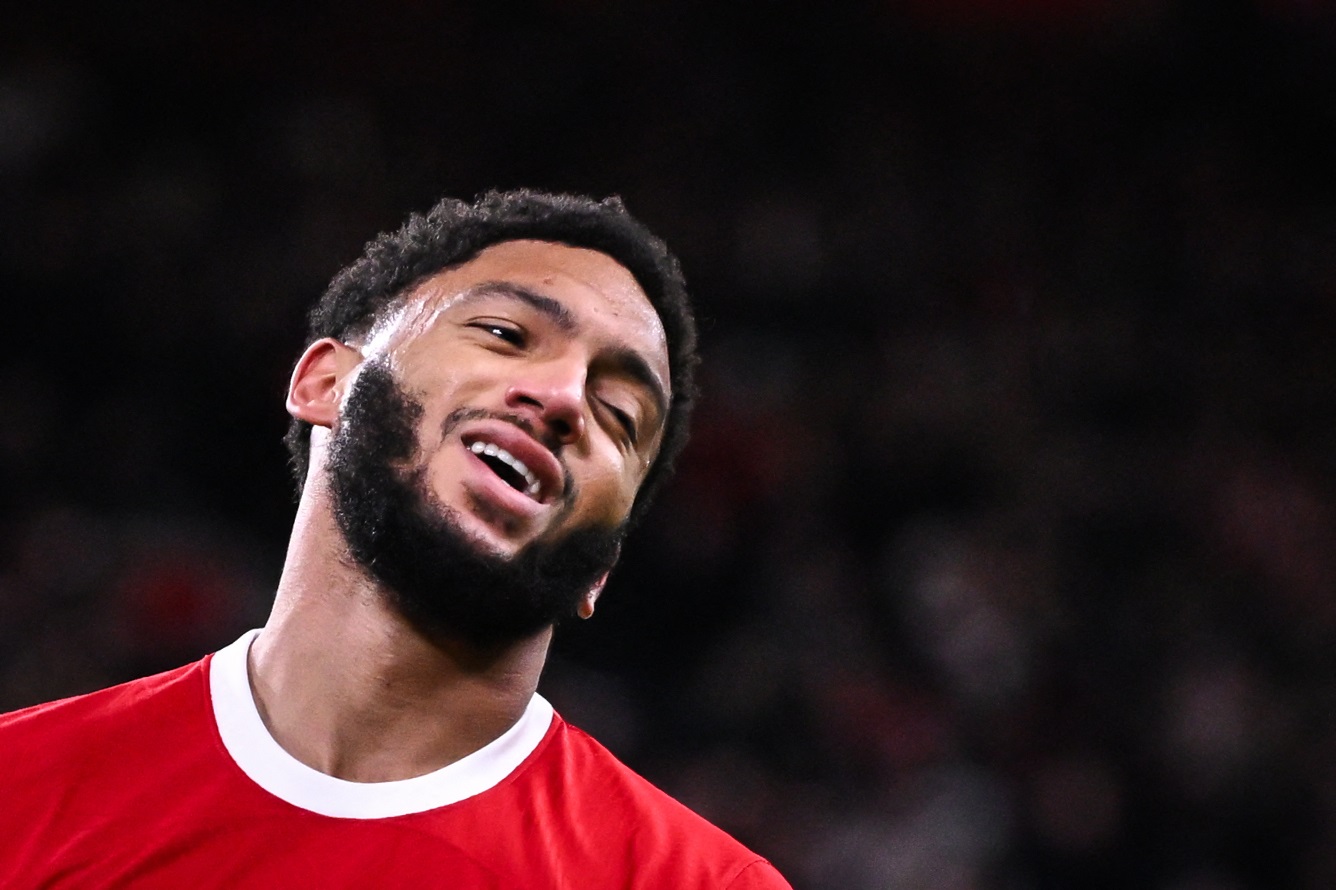 Gomez, Liverpool, Slot, Crouch Gomez, Liverpool, Slot, Crouch