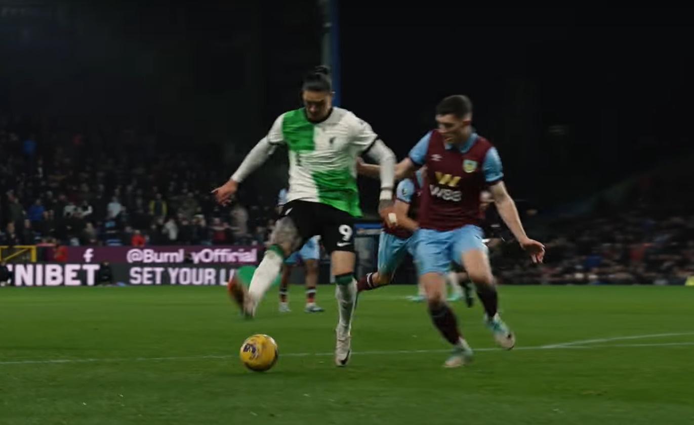 nunez-backheel-burnley