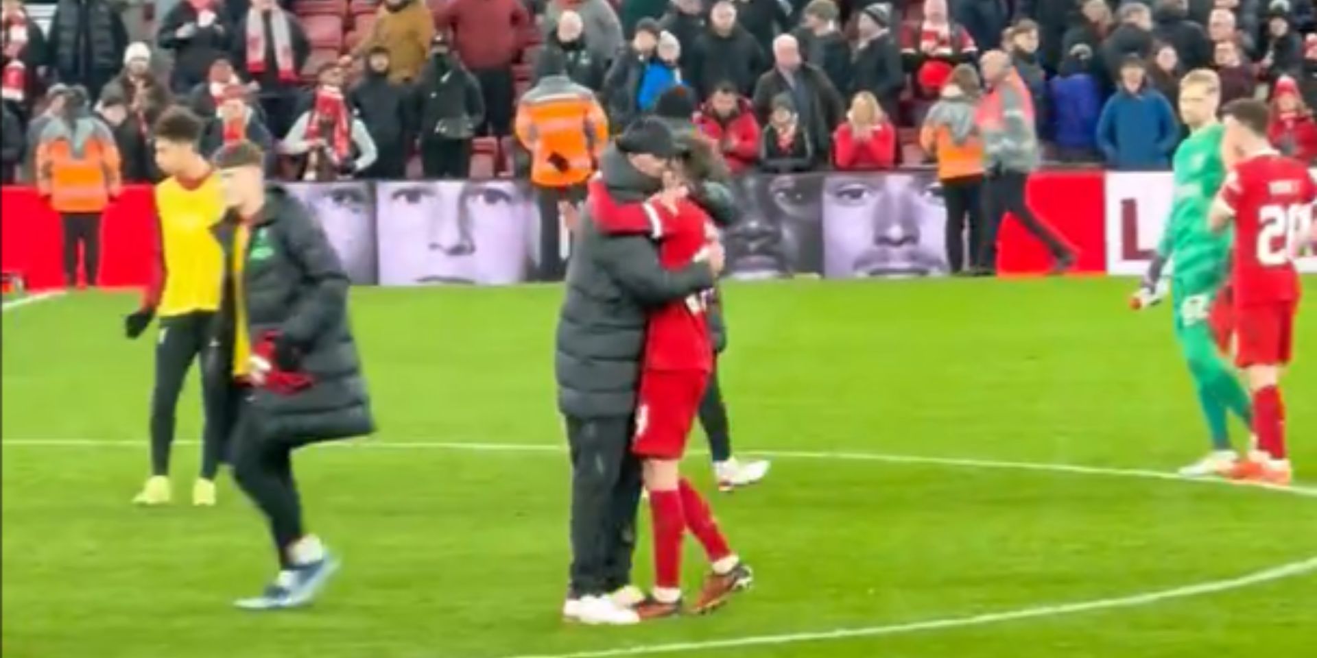 Bradley, Klopp