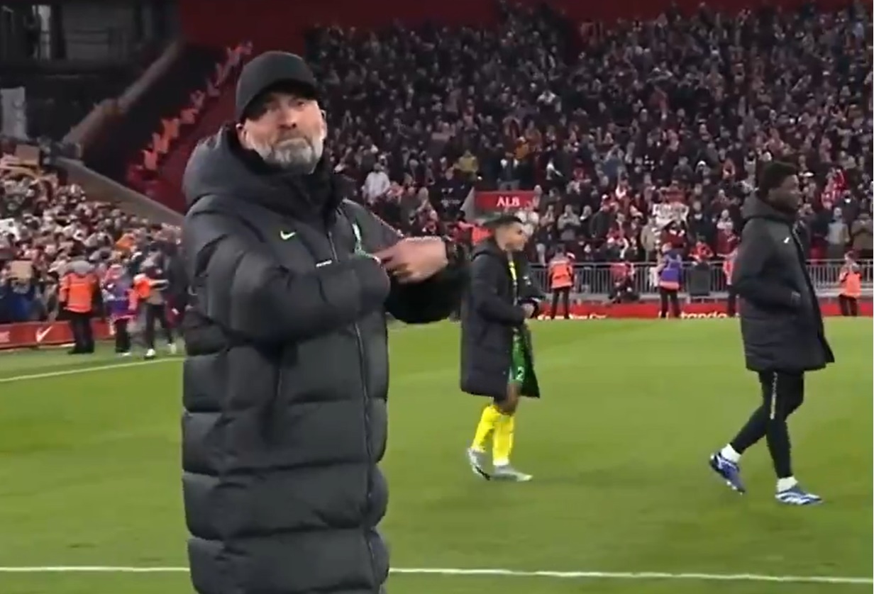 klopp-heart-gesture