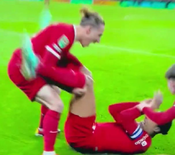 Van Dijk, Tsimikas
