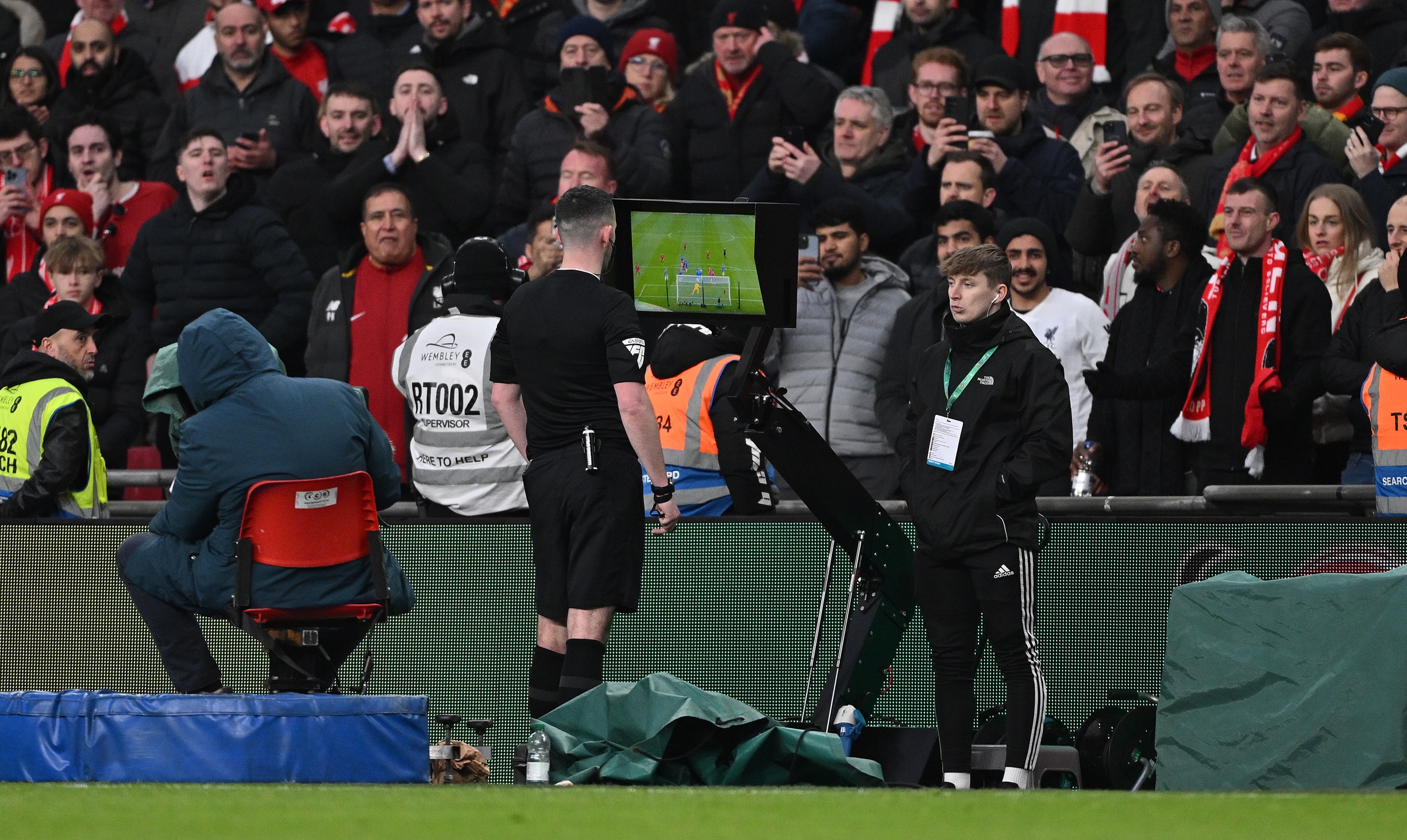 Van Dijk, VAR