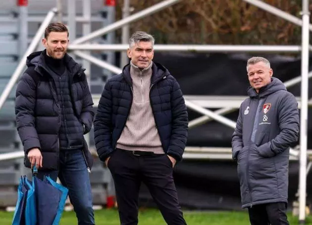 Hughes, Liverpool, Slot