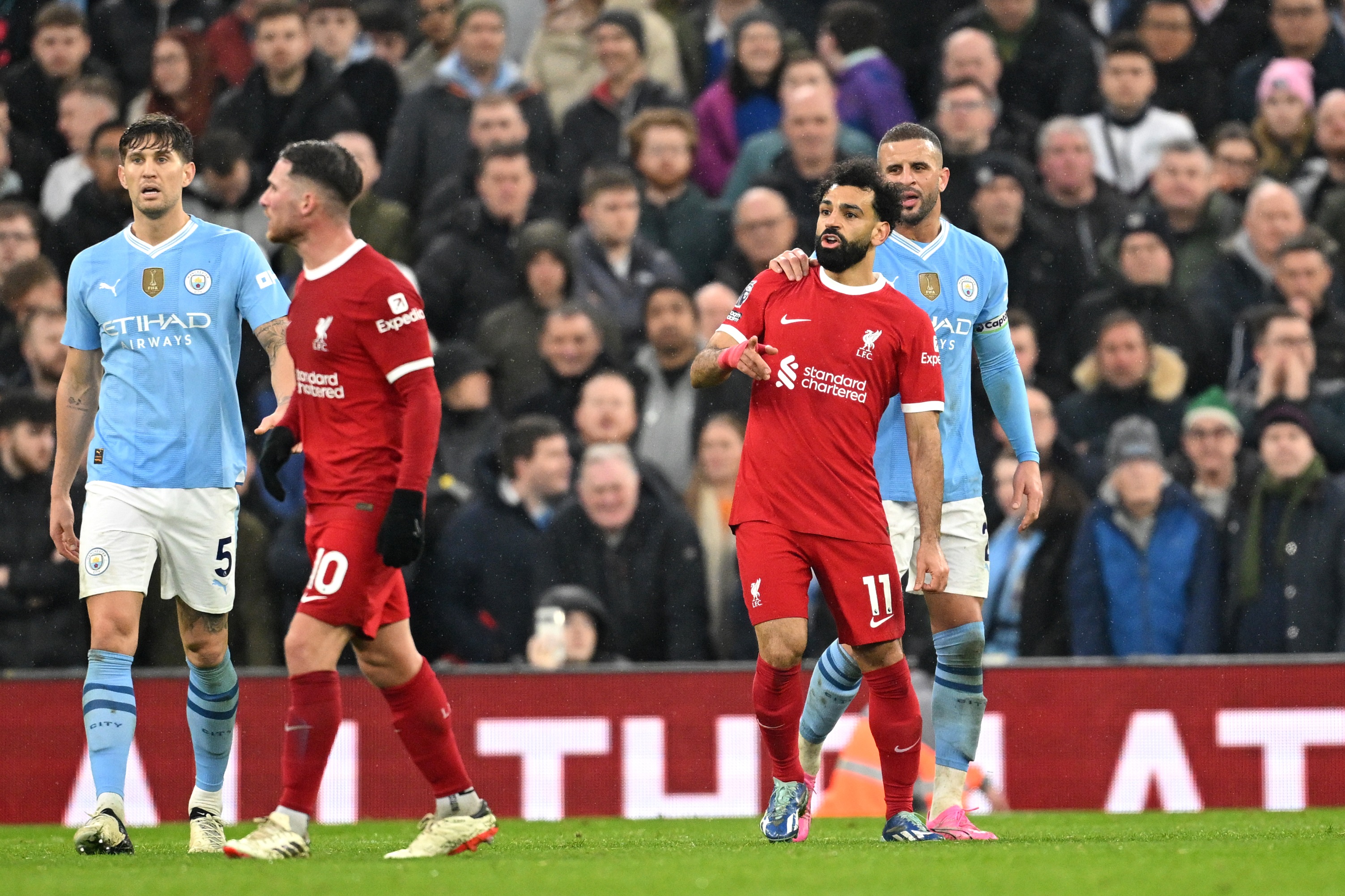 Salah, Edwards Salah, Edwards