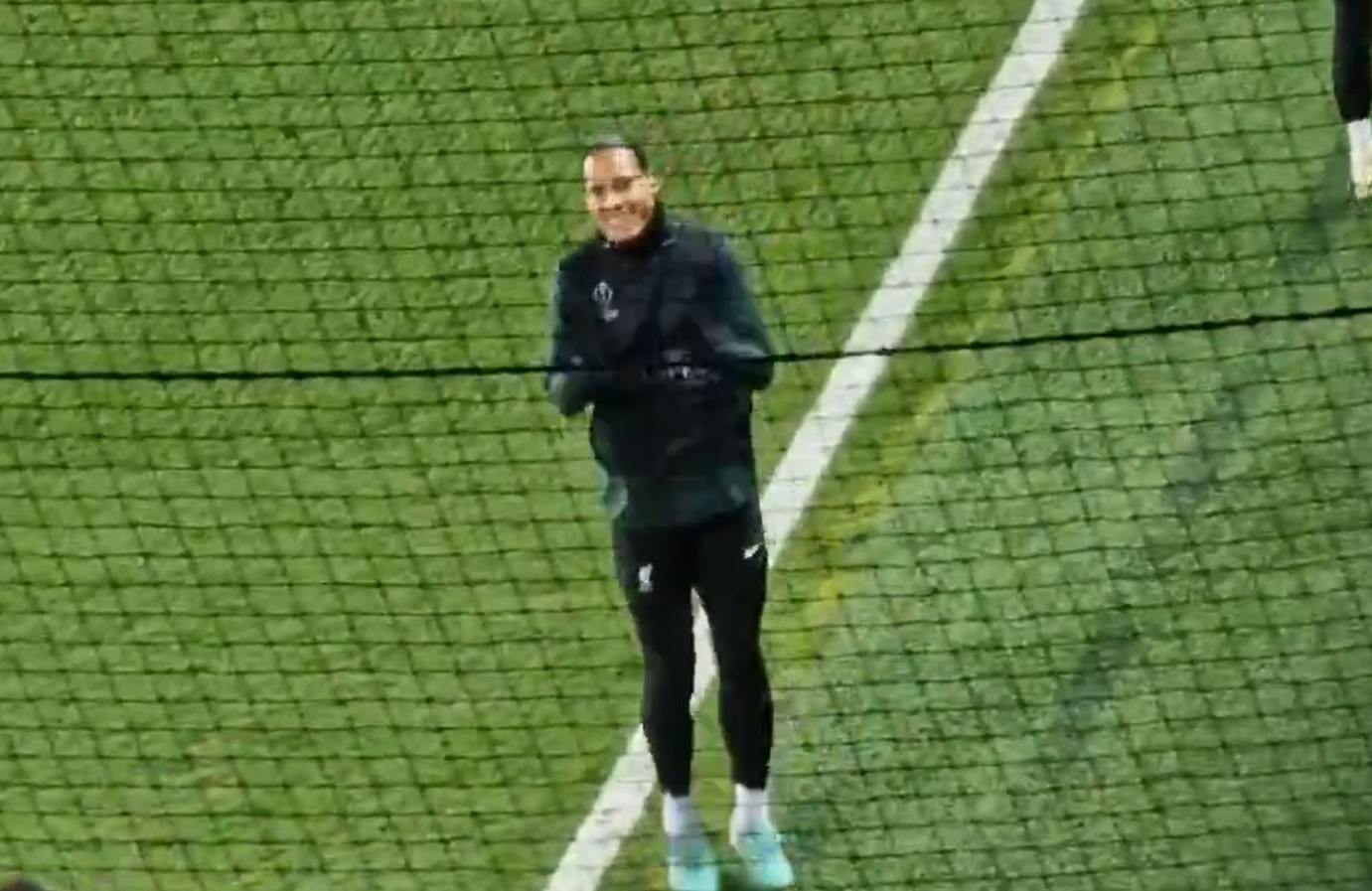 van-dijk-fans-chant
