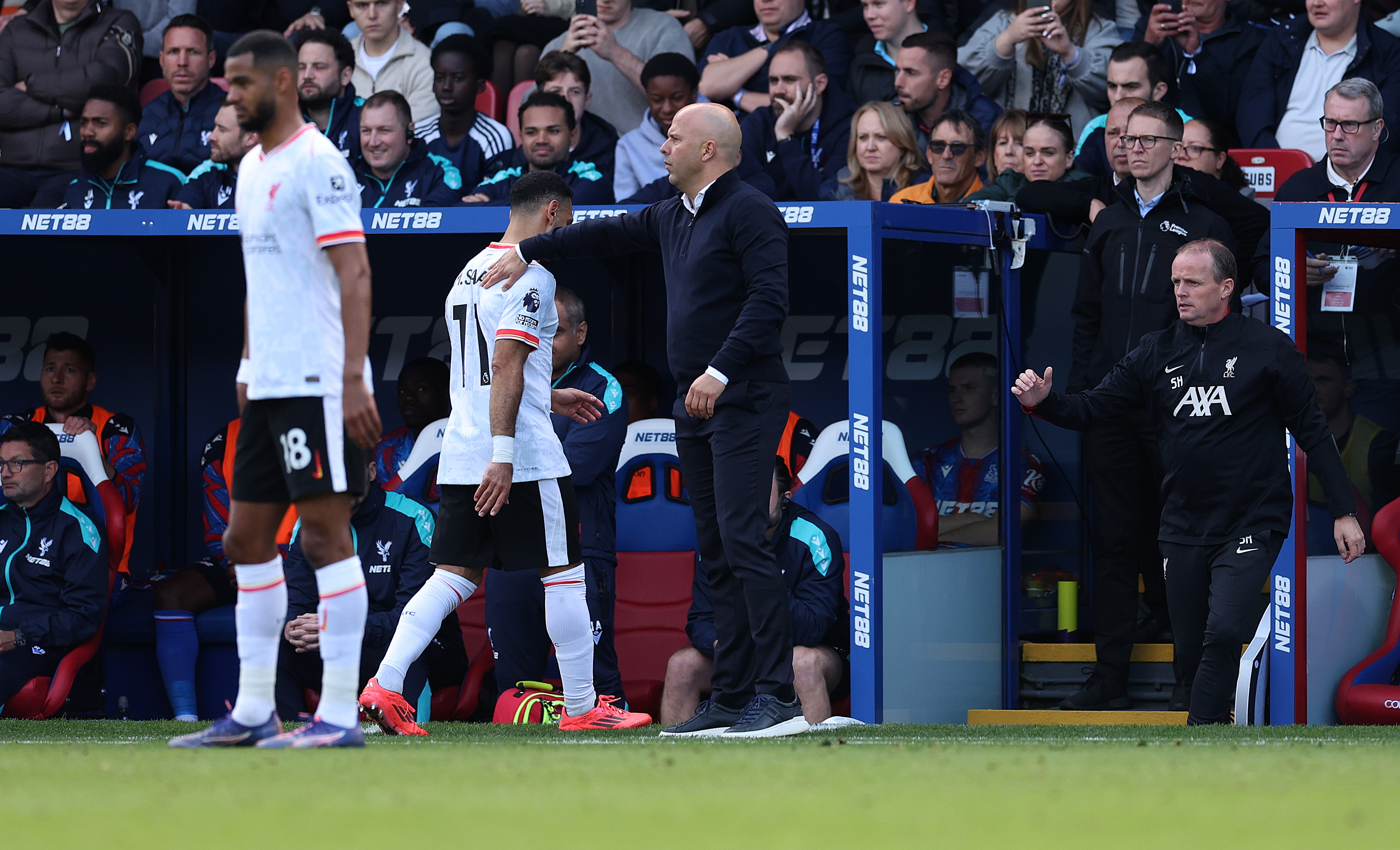 Raymond Verheijen has praised Arne Slot's work at Liverpool so far