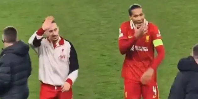 Virgil van Dijk tells Luis Diaz to smile