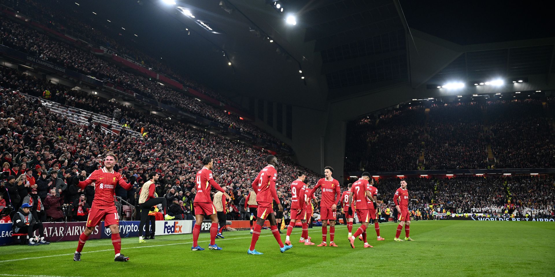 Liverpool players celebrate Alexis Mac Allister's goal