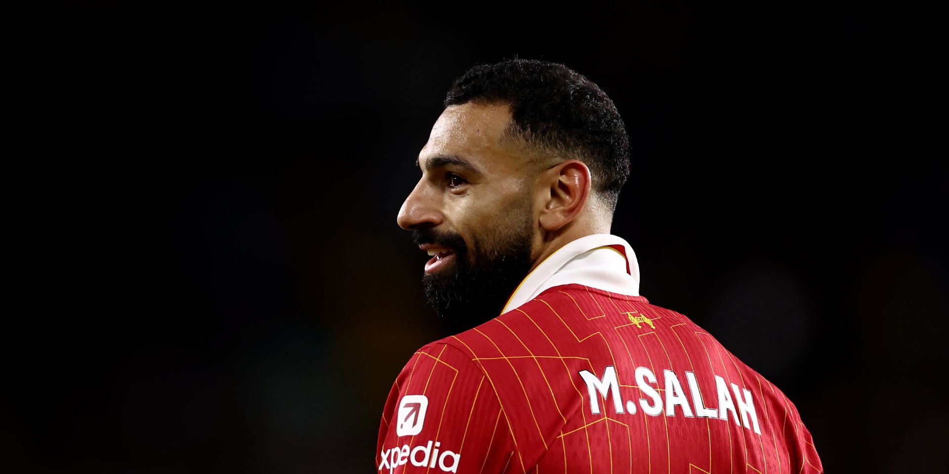 Mo Salah smiles amid changing his fantasy football team