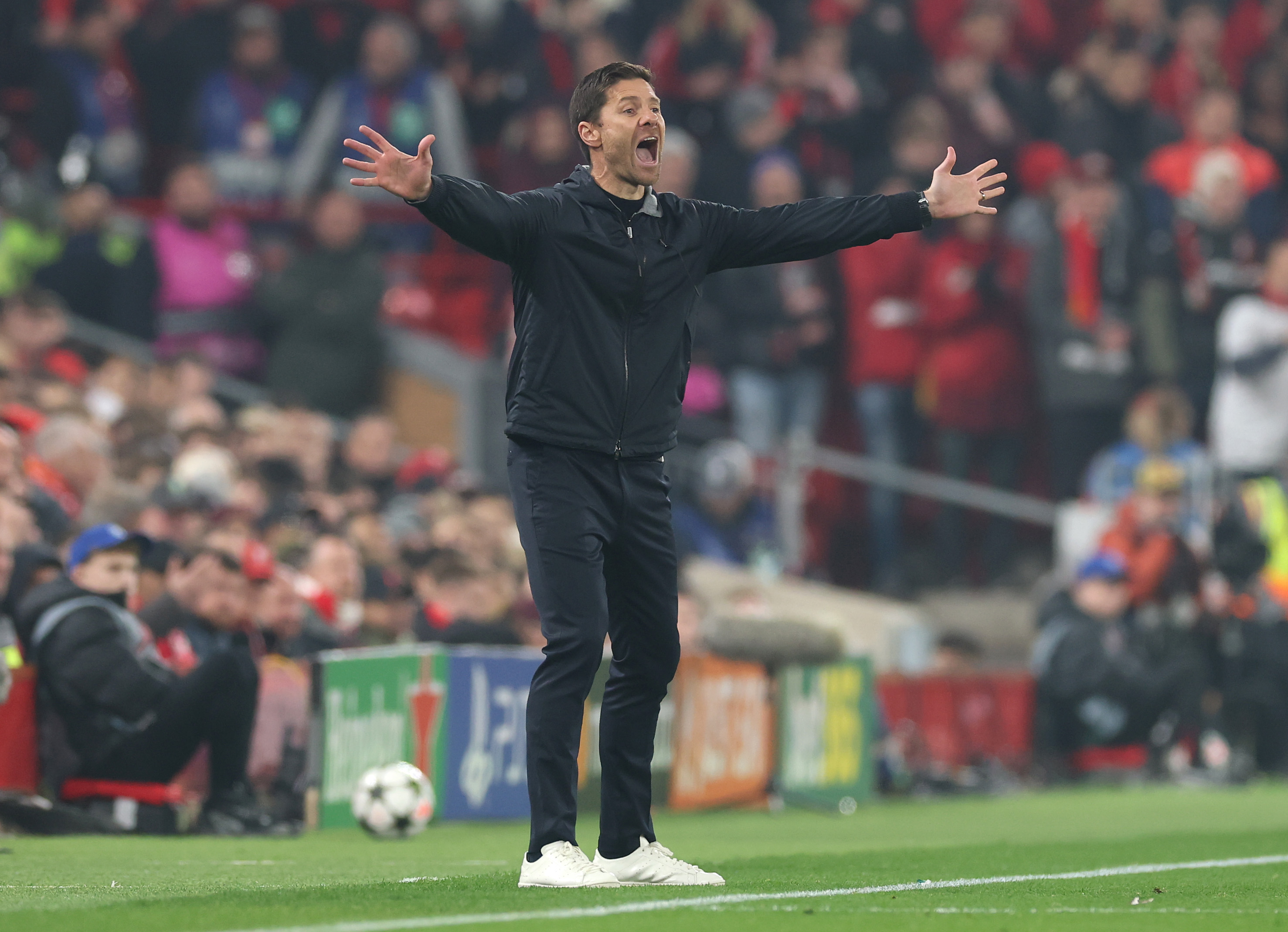 Xabi Alonso singled out Caoimhin Kelleher for praise