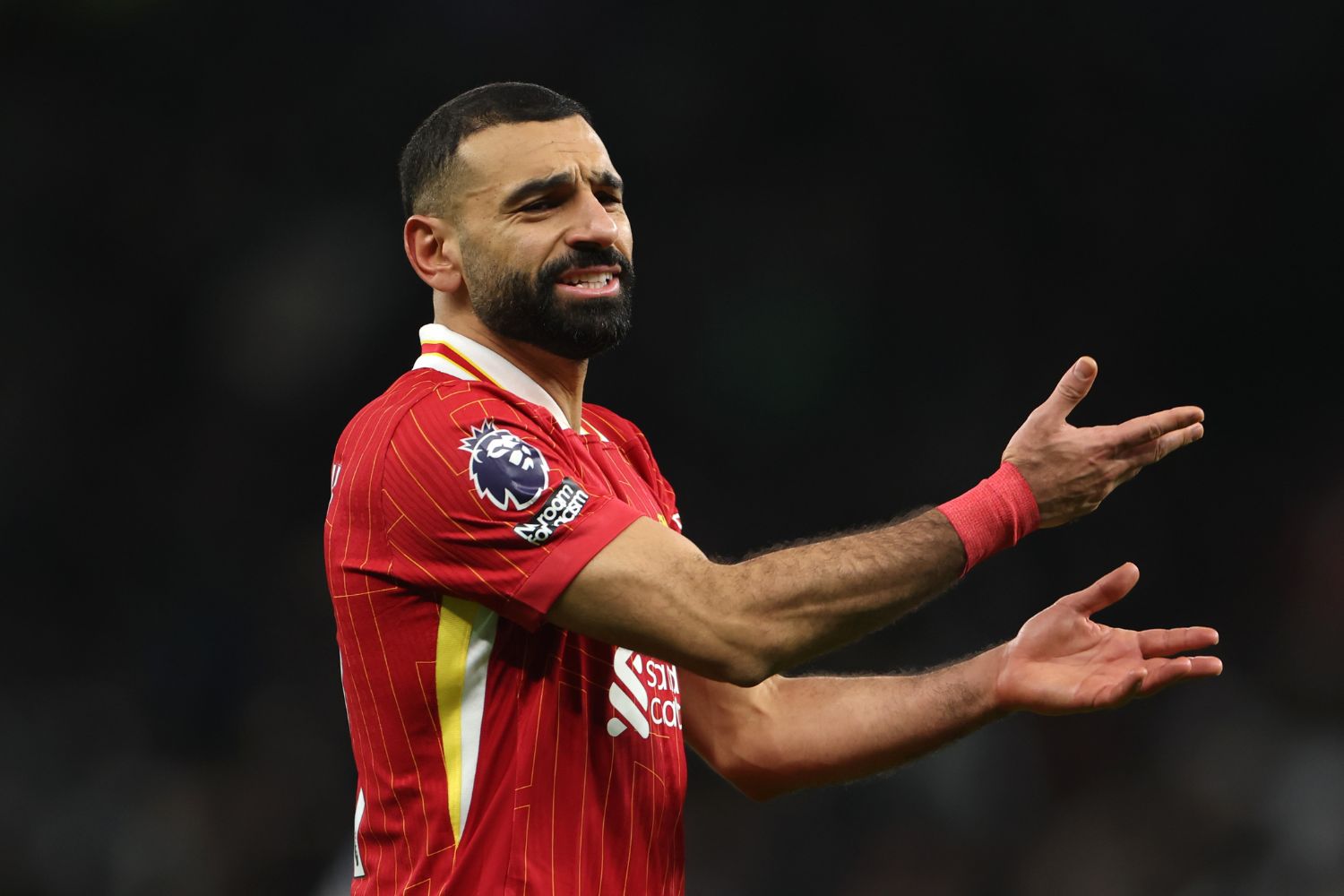 Mo Salah complains during Tottenham victory